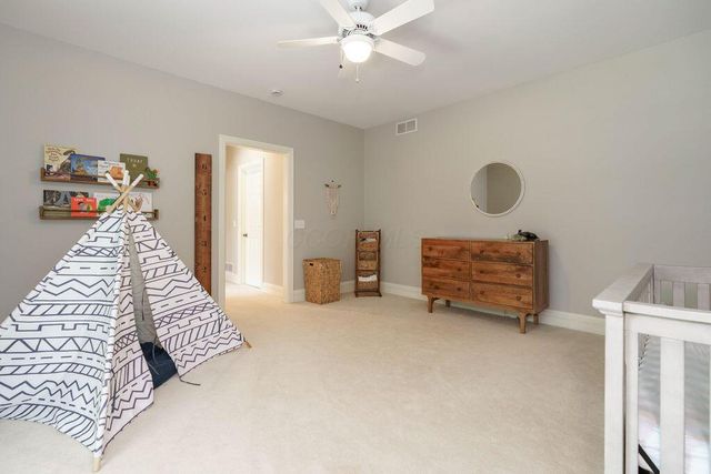 8382 Deep Run, Powell, OH 43065