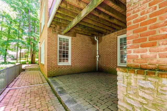 8382 Deep Run, Powell, OH 43065