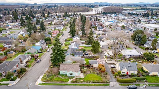 703 N 8th Street, Mount Vernon, WA 98273