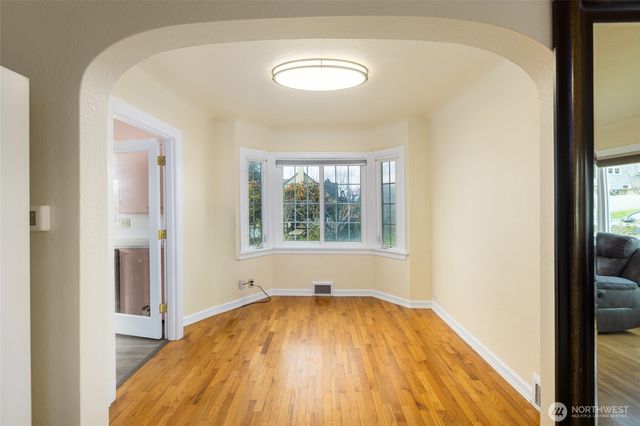 703 N 8th Street, Mount Vernon, WA 98273