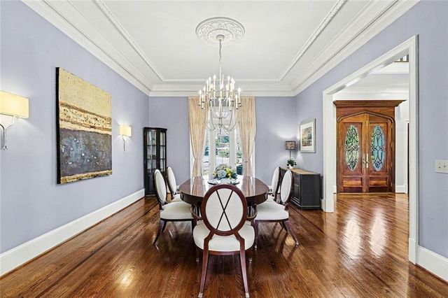 920 Curlew NW Court, Atlanta, GA 30327