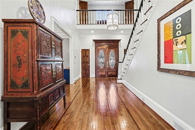 920 Curlew NW Court, Atlanta, GA 30327