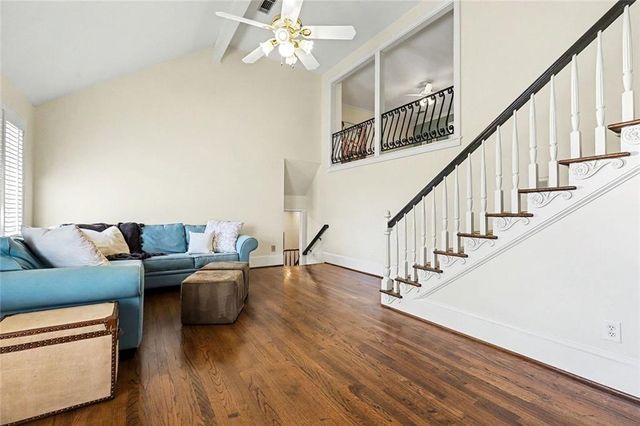 920 Curlew NW Court, Atlanta, GA 30327