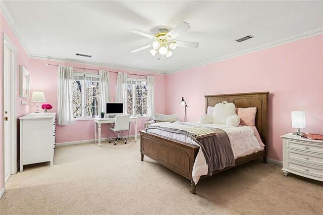 920 Curlew NW Court, Atlanta, GA 30327