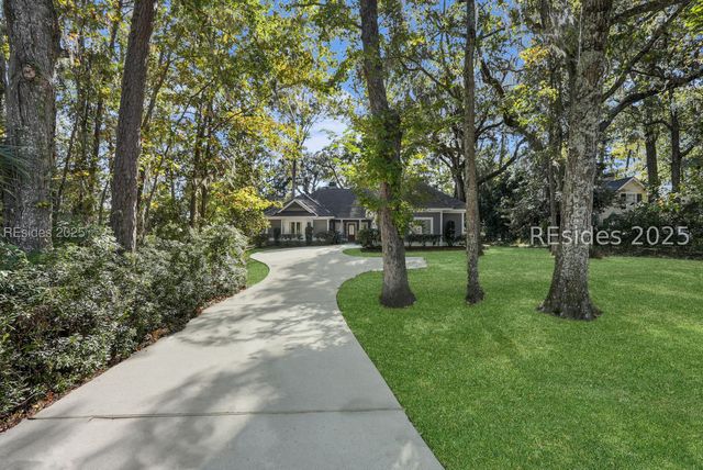 9 Winding Oak Dr, Okatie, SC 29909