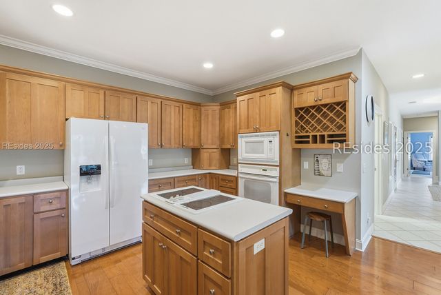 9 Winding Oak Dr, Okatie, SC 29909