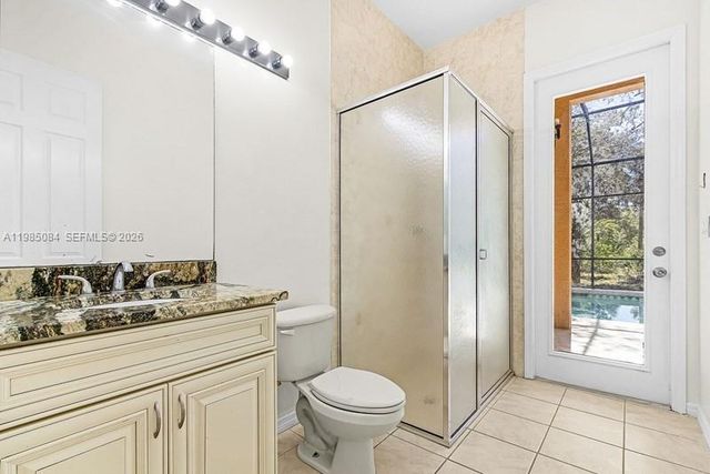 1440 16th Ave NE, Naples, FL 34120