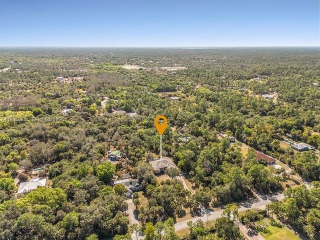 1440 16th Ave NE, Naples, FL 34120