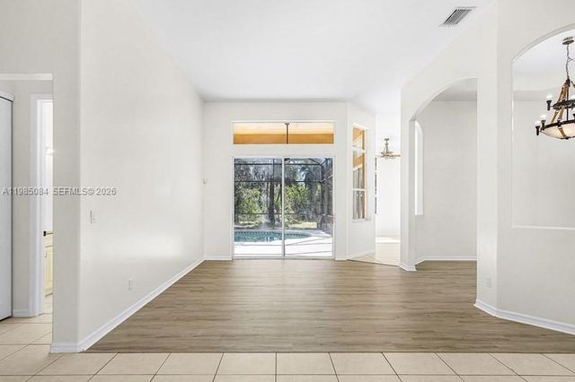 1440 16th Ave NE, Naples, FL 34120