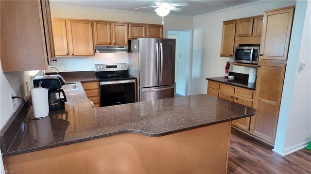 3549 Petunia CRES, Virginia Beach, VA 23453