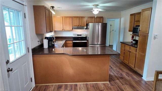 3549 Petunia CRES, Virginia Beach, VA 23453