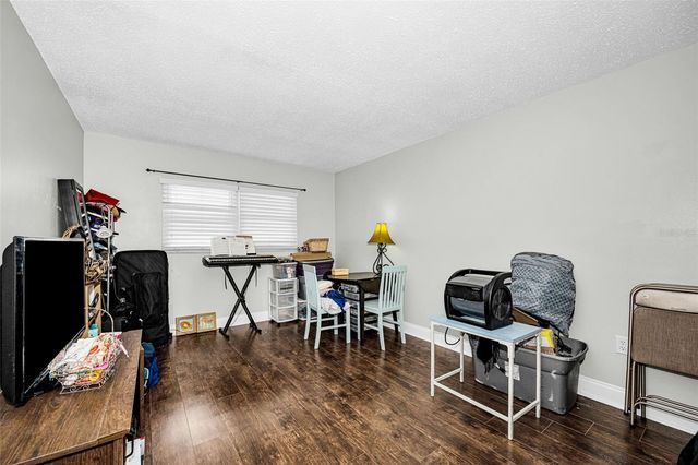 5060 76TH AVENUE N 401, Pinellas Park, FL 33781