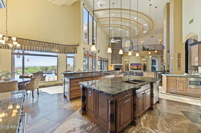 8540 E MCDOWELL Road 21, Mesa, AZ 85207