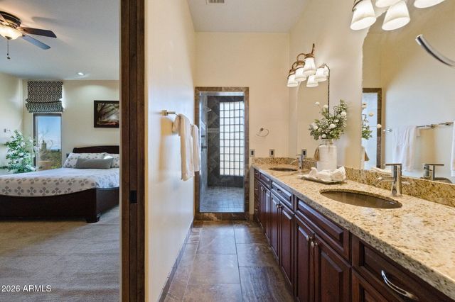 8540 E MCDOWELL Road 21, Mesa, AZ 85207