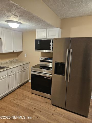 1975 ERLINE Drive, Jacksonville, FL 32209
