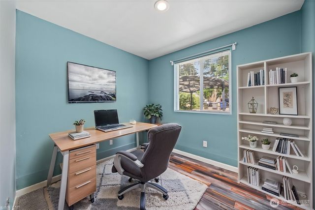 1421 N 32nd Street, Renton, WA 98056