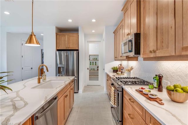 17803 Saddlebunch Key, Fort Myers, FL 33908