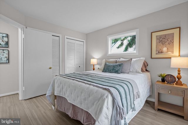6927 COLUMBIA DR, Alexandria, VA 22307