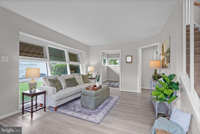 6927 COLUMBIA DR, Alexandria, VA 22307