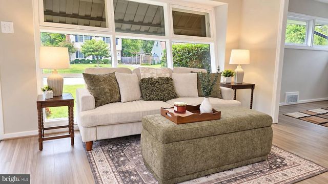 6927 COLUMBIA DR, Alexandria, VA 22307