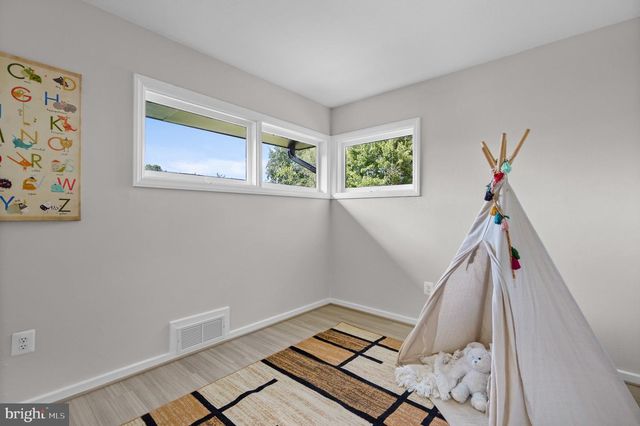 6927 COLUMBIA DR, Alexandria, VA 22307