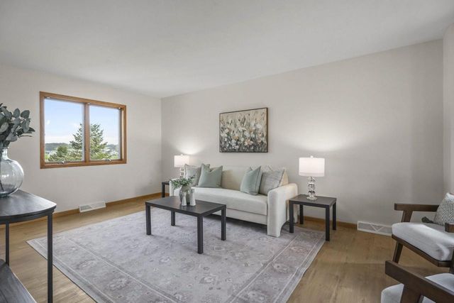 3153 Bollenbeck Street, Cross Plains, WI 53528