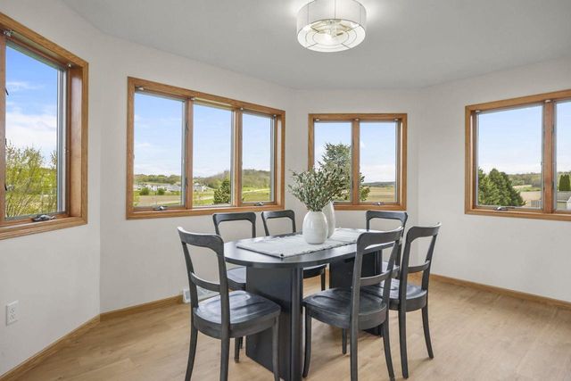 3153 Bollenbeck Street, Cross Plains, WI 53528