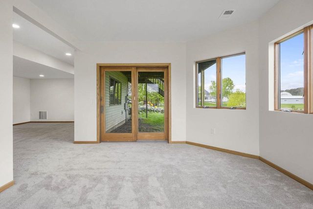 3153 Bollenbeck Street, Cross Plains, WI 53528