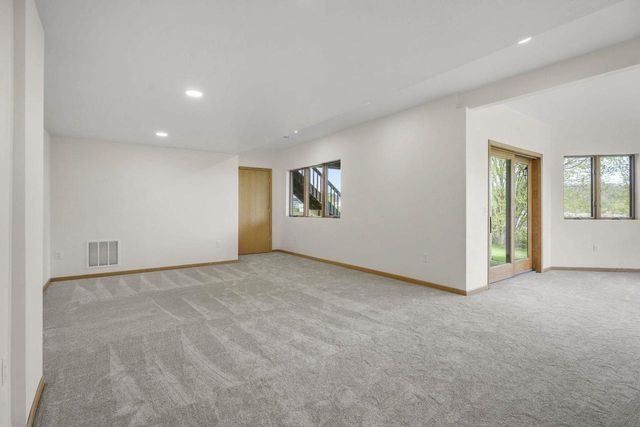 3153 Bollenbeck Street, Cross Plains, WI 53528