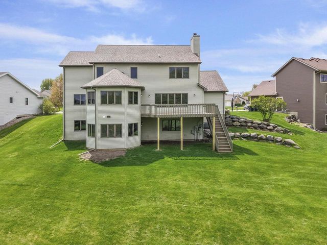 3153 Bollenbeck Street, Cross Plains, WI 53528
