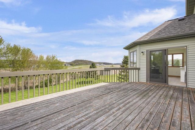 3153 Bollenbeck Street, Cross Plains, WI 53528