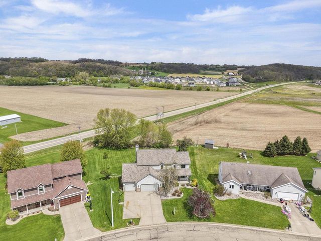 3153 Bollenbeck Street, Cross Plains, WI 53528