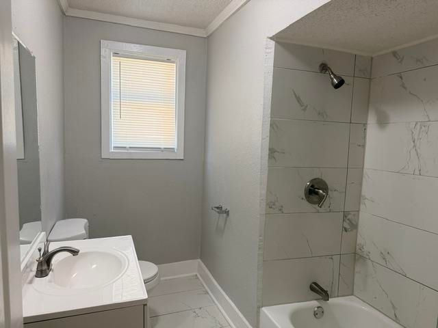 2442 MANCHESTER RD, Memphis, TN 38114