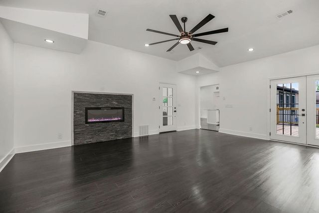 9806 Bennington Avenue, Kansas City, MO 64134
