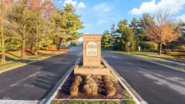 7674 Doone Valley Court, Avon, IN 46123