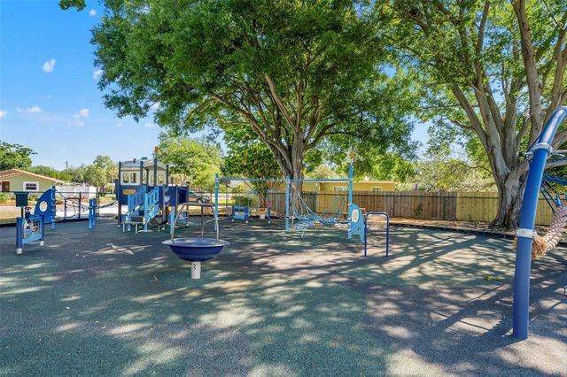 4311 63RD WAY N, St Petersburg, FL 33709