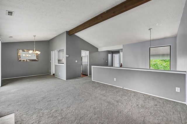 24225 Evergreen Road, Southfield City, MI 48075