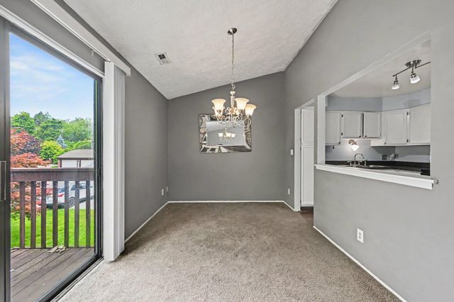 24225 Evergreen Road, Southfield City, MI 48075