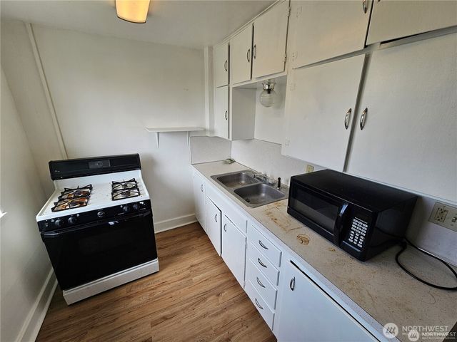 1651 S 35th Street, Tacoma, WA 98418