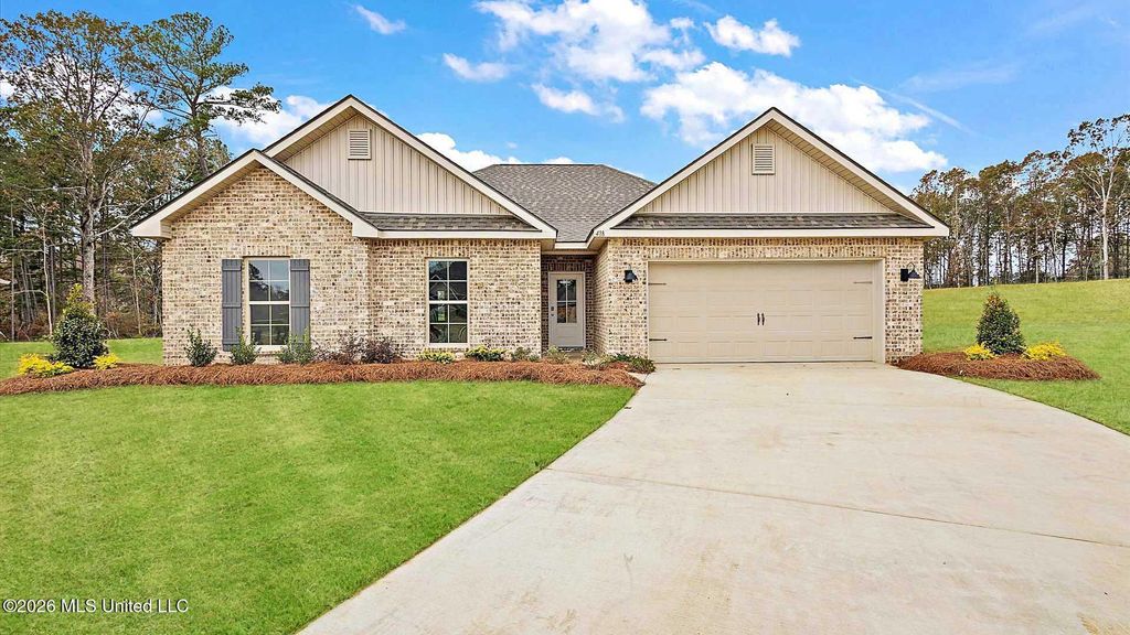 434 Piney Drive, Pearl, MS 39208