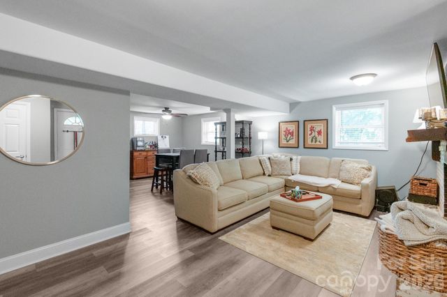 1501 Old Hickory Grove Road, Mount Holly, NC 28120
