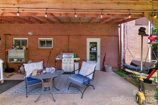 1501 Old Hickory Grove Road, Mount Holly, NC 28120