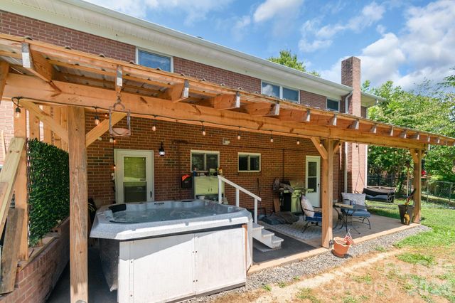 1501 Old Hickory Grove Road, Mount Holly, NC 28120