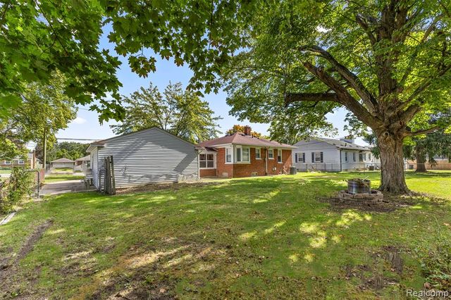14023 Beech Daly Road, Redford, MI 48239