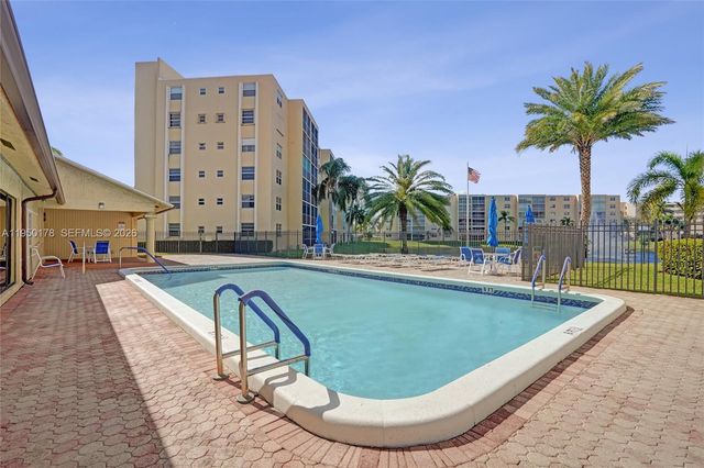 200 SE 5th Ave 405, Dania Beach, FL 33004