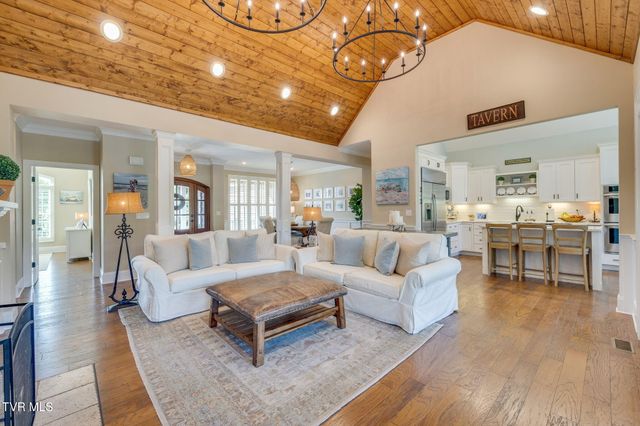 117 Wedgewood Circle, Elizabethton, TN 37643