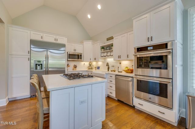 117 Wedgewood Circle, Elizabethton, TN 37643