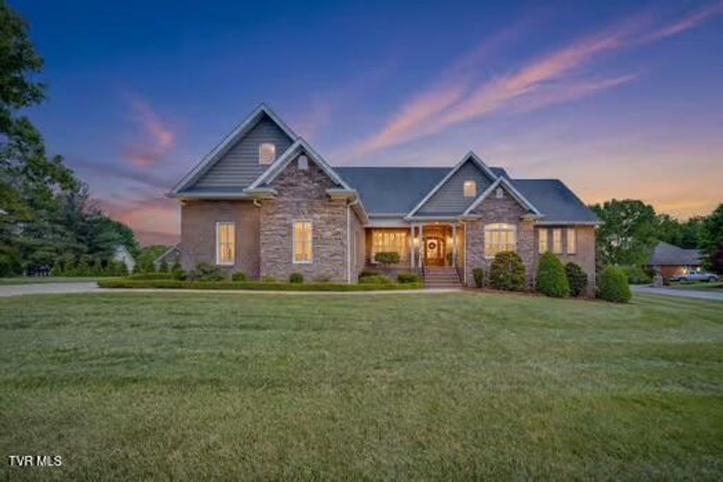 117 Wedgewood Circle, Elizabethton, TN 37643