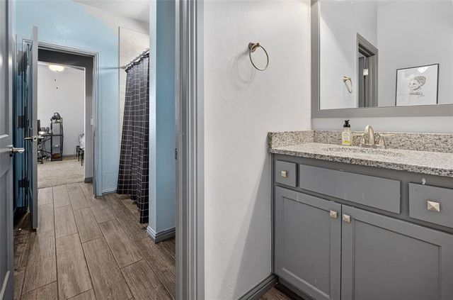 18392 Chuckwagon Trail, Norman, OK 73072