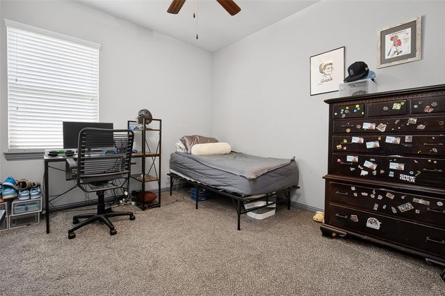 18392 Chuckwagon Trail, Norman, OK 73072